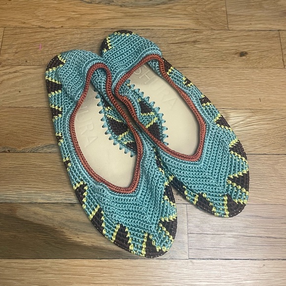 Kashura Ballerina Low Sage Crochet Flats Size 10 - Picture 7 of 9